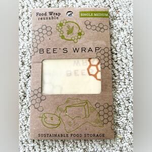 Bee’s wrap NWT natural bee wax food storage wrapping paper plastic wrap alt